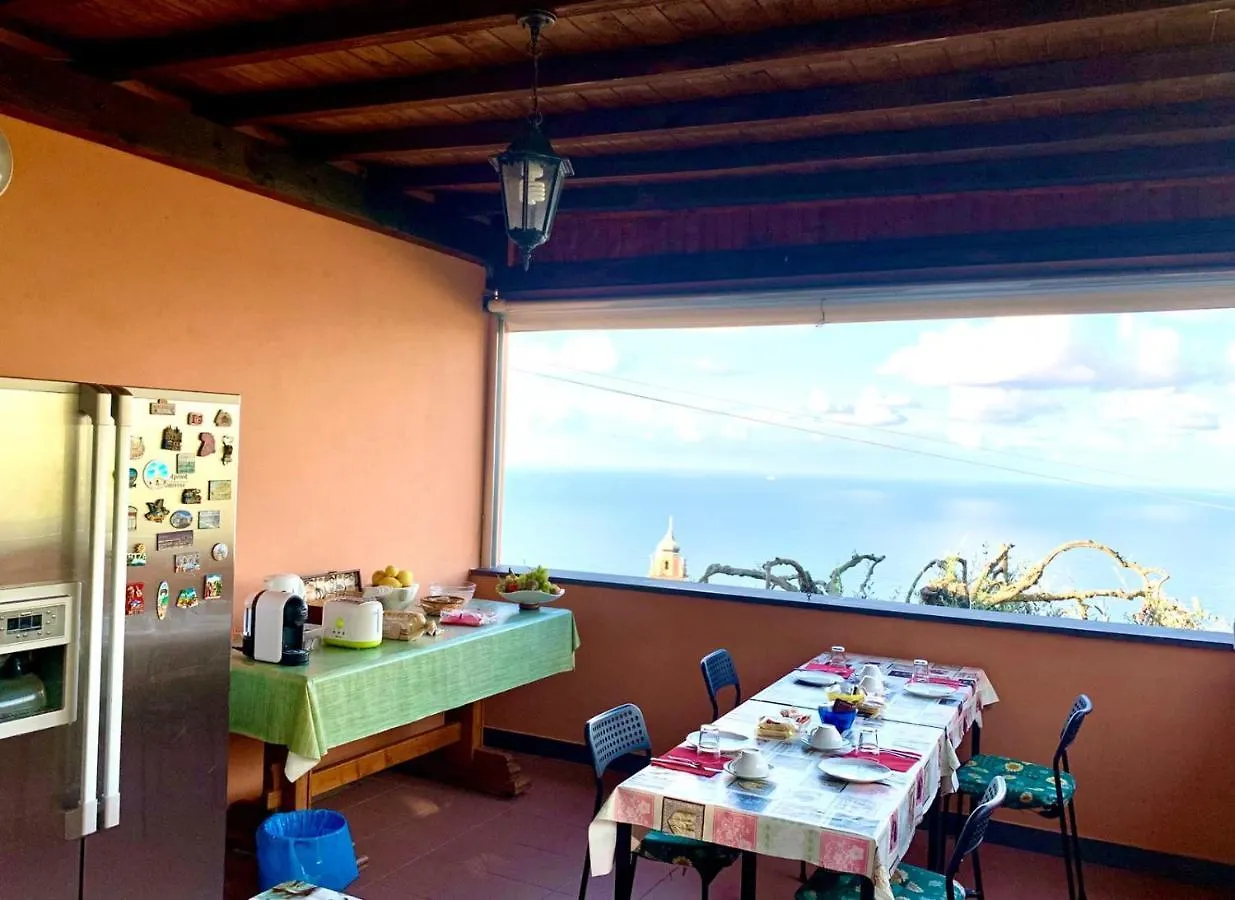 Bed and Breakfast Il Gabbiano Di Pieve Pieve Ligure Bed & Breakfast
